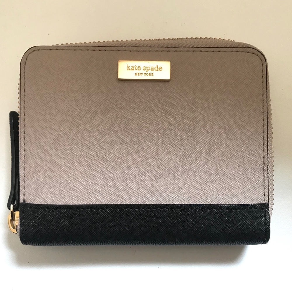 Kate Spade Saffiano Zip Wallet - Black/Tan